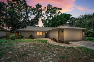 2761 Oak Bend Ct, New Port Richey, FL 34655 - Photo 1