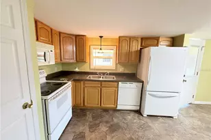 14224 Sandhurst St, Brooksville, FL 34613 - Photo 4