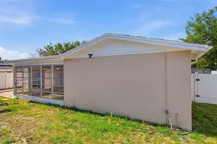 8233 Redfield Dr, Port Richey, FL 34668 - Photo 42