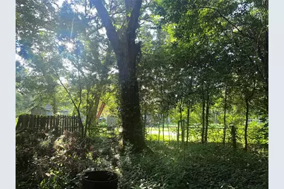 1128 N Jackson Avenue S, Spring Hill, FL 34604 - Photo 4