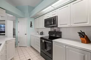 9355 Merriweather Dr, Weeki Wachee, FL 34613 - Photo 20