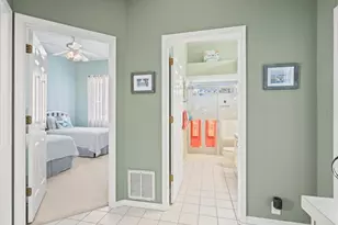 9355 Merriweather Dr, Weeki Wachee, FL 34613 - Photo 34
