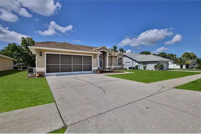 10376 Henderson Street, Spring Hill, FL 34608 - Photo 4