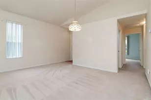10029 Brookdale Dr, New Port Richey, FL 34655 - Photo 12