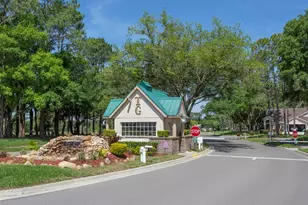 10029 Brookdale Dr, New Port Richey, FL 34655 - Photo 2