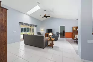 192 Preston Hollow Dr, Spring Hill, FL 34609 - Photo 22