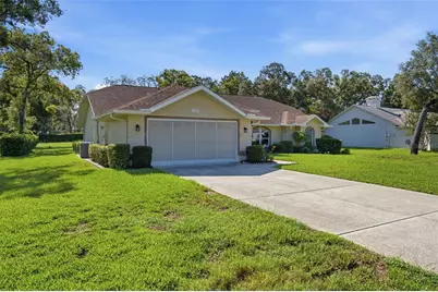 192 Preston Hollow Drive, Spring Hill, FL 34609 - Photo 2