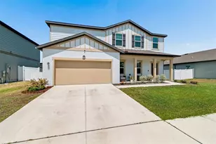 575 Ocean Spray Dr, Ruskin, FL 33570 - Photo 2