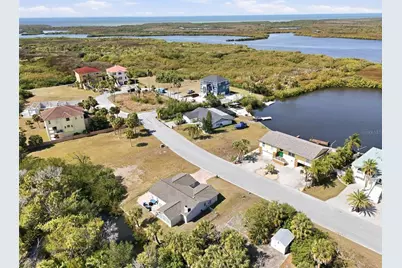 5728 Seabreeze Drive, Port Richey, FL 34668 - Photo 2