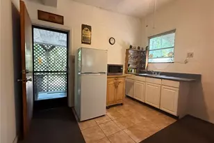 23946 Indigo Rd, Astor, FL 32102 - Photo 10