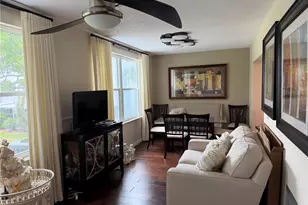 2426 Ecuadorian Way, Clearwater, FL 33763 - Photo 10