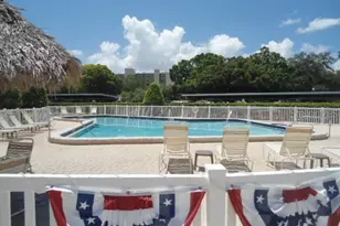 2700 Cove Cay Dr, Clearwater, FL 33760 - Photo 14