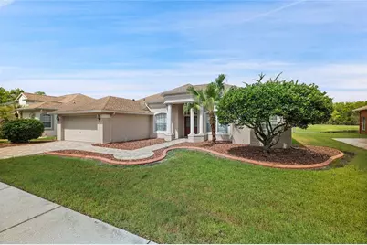 7154 Melogold Circle, Land O Lakes, FL 34637 - Photo 2