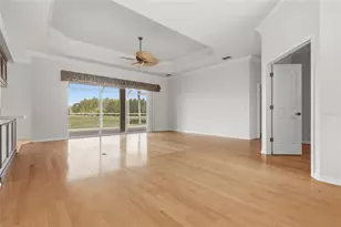 7154 Melogold Cir, Land O Lakes, FL 34637 - Photo 8
