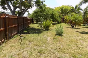 3849 Edgemont Dr, New Port Richey, FL 34652 - Photo 32