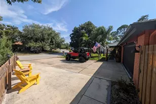 3849 Edgemont Dr, New Port Richey, FL 34652 - Photo 14
