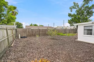 1207 Lodestar Dr, Holiday, FL 34690 - Photo 20