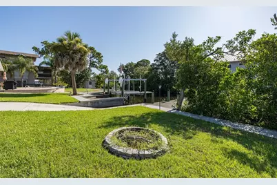 3318 Pineview Drive, Holiday, FL 34691 - Photo 38