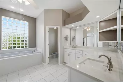 8402 Maybelle Drive, Weeki Wachee, FL 34613 - Photo 44