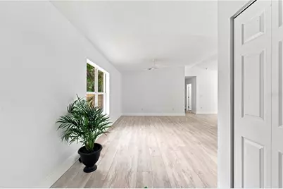 6812 Lyman Avenue, Tampa, FL 33610 - Photo 4