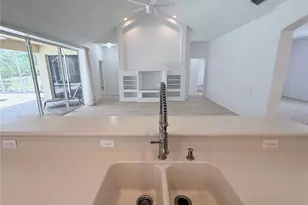 4690 W Tomahawk Dr, Beverly Hills, FL 34465 - Photo 8