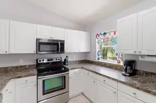 3220 E Rogers St, Inverness, FL 34453 - Photo 10