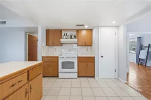 5315 9th Ave Dr W, Bradenton, FL 34209 - Photo 16
