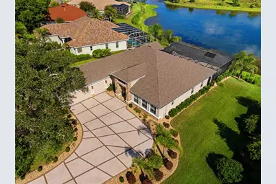 9215 Lake Cypress Loop, Weeki Wachee, FL 34613 - Photo 2