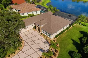 9215 Lake Cypress Loop, Weeki Wachee, FL 34613 - Photo 2