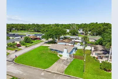 8900 59th Way, Pinellas Park, FL 33782 - Photo 4
