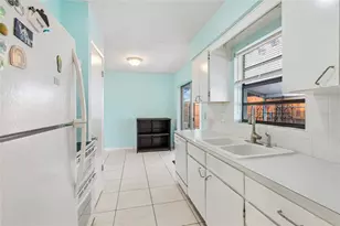 8900 59th Way, Pinellas Park, FL 33782 - Photo 14
