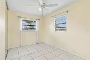 8900 59th Way, Pinellas Park, FL 33782 - Photo 16
