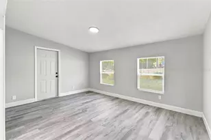 7178 Holiday Dr, Spring Hill, FL 34606 - Photo 18