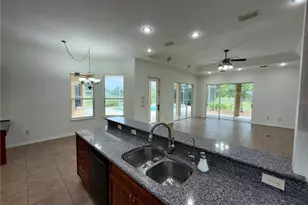 24087 Twister Ln, Brooksville, FL 34602 - Photo 18