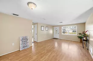 1301 Viking Dr, Holiday, FL 34691 - Photo 8