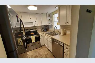 5154 Turquoise Lane #201, New Port Richey, FL 34652 - Photo 4