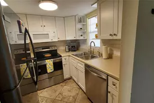 5154 Turquoise Ln, New Port Richey, FL 34652 - Photo 4