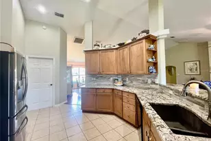 5525 SW 89th Pl, Ocala, FL 34476 - Photo 2