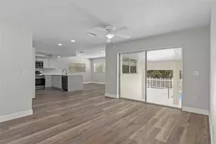 7335 Blackbird Ave, Weeki Wachee, FL 34613 - Photo 14