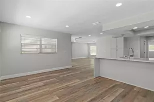 7335 Blackbird Ave, Weeki Wachee, FL 34613 - Photo 22