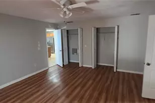 6807 E North Bay St, Tampa, FL 33610 - Photo 14