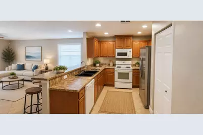 6807 E North Bay Street, Tampa, FL 33610 - Photo 4