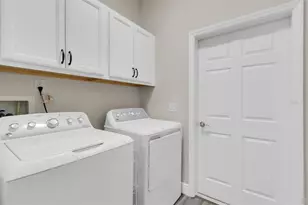7715 Dawson Crk Ln, New Port Richey, FL 34654 - Photo 24
