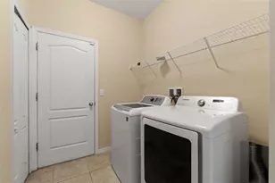 13589 Hunters Point St, Spring Hill, FL 34609 - Photo 26