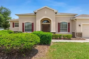 13589 Hunters Point St, Spring Hill, FL 34609 - Photo 4
