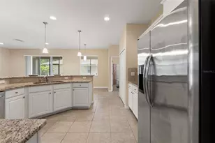 13589 Hunters Point St, Spring Hill, FL 34609 - Photo 16