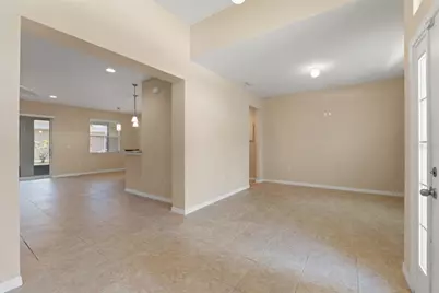 13589 Hunters Point Street, Spring Hill, FL 34609 - Photo 10