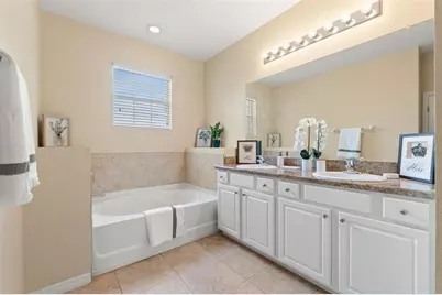 13589 Hunters Point Street, Spring Hill, FL 34609 - Photo 36