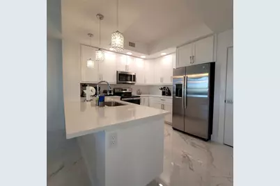 415 Island Way #208, Clearwater Beach, FL 33767 - Photo 10