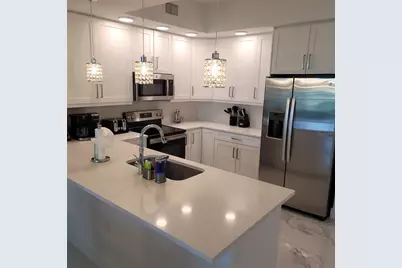 415 Island Way #208, Clearwater Beach, FL 33767 - Photo 8